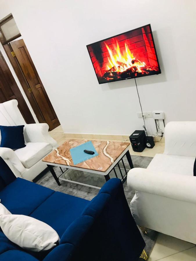 Lux Suites Bamburi Furnished Apartments Bagian luar foto