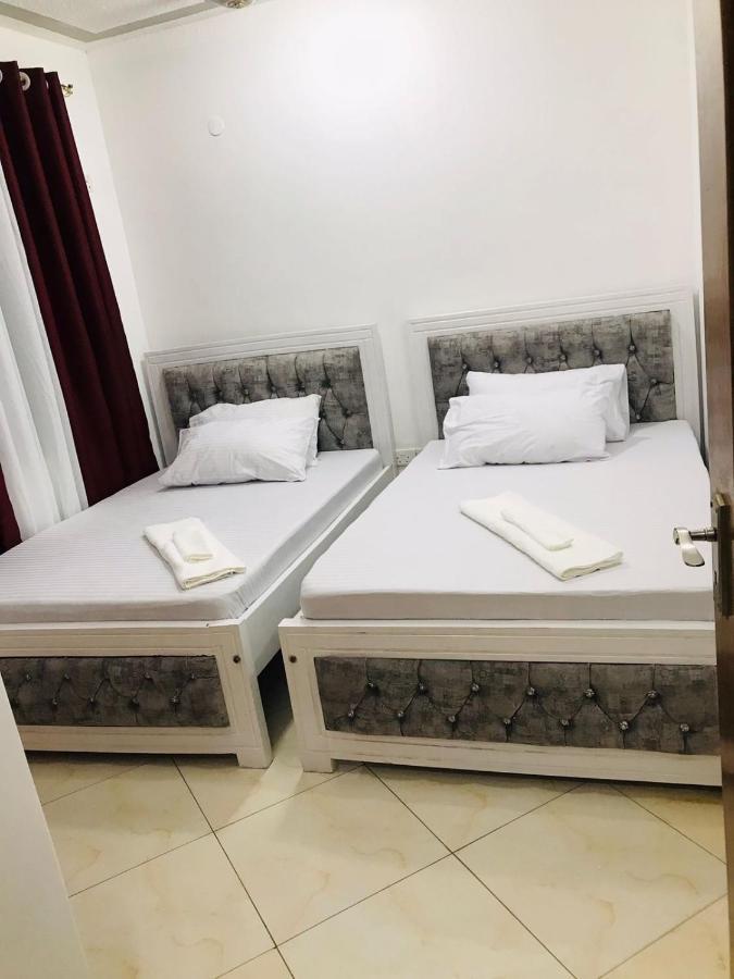 Lux Suites Bamburi Furnished Apartments Bagian luar foto