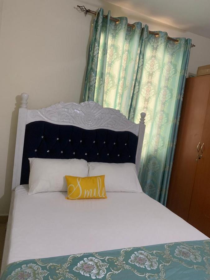 Lux Suites Bamburi Furnished Apartments Bagian luar foto