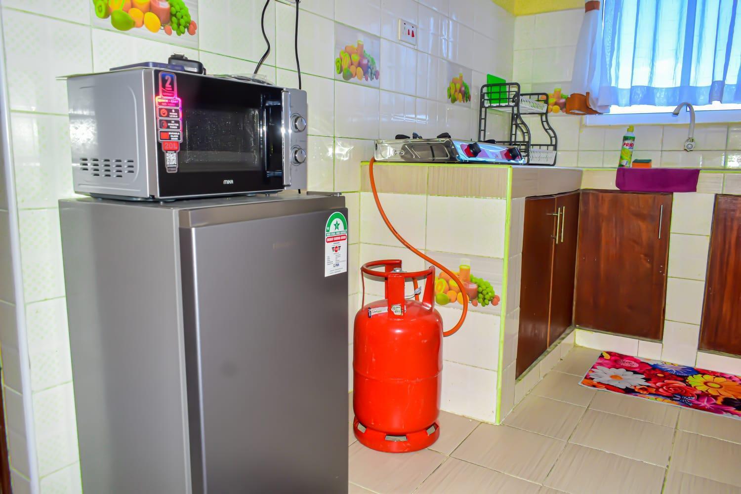 Lux Suites Bamburi Furnished Apartments Bagian luar foto